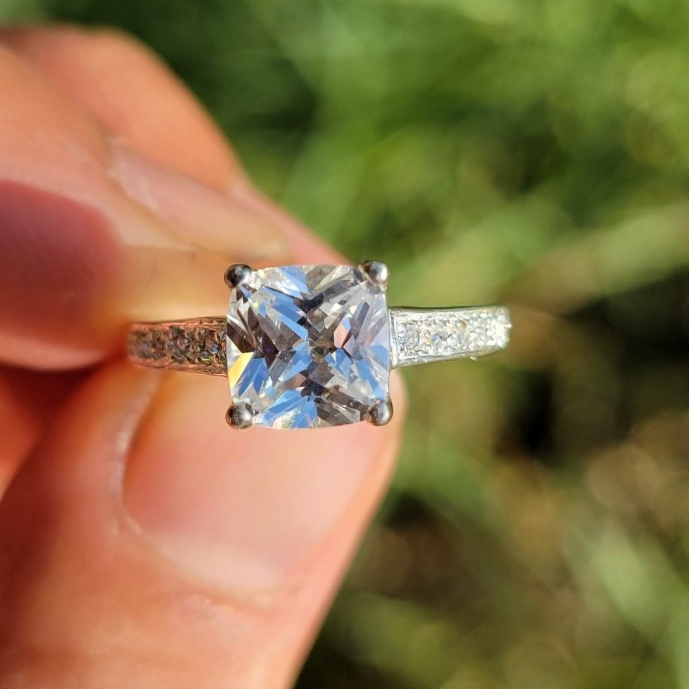 NIB vintage AVON cushion cut prong set CZ heart 925 sterling silver ring